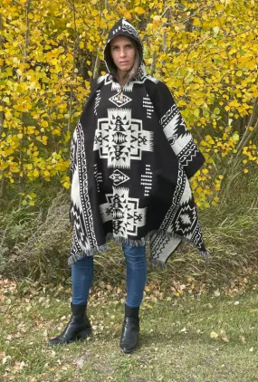Bohemian Tribal Pattern Pullover Alpaca Poncho