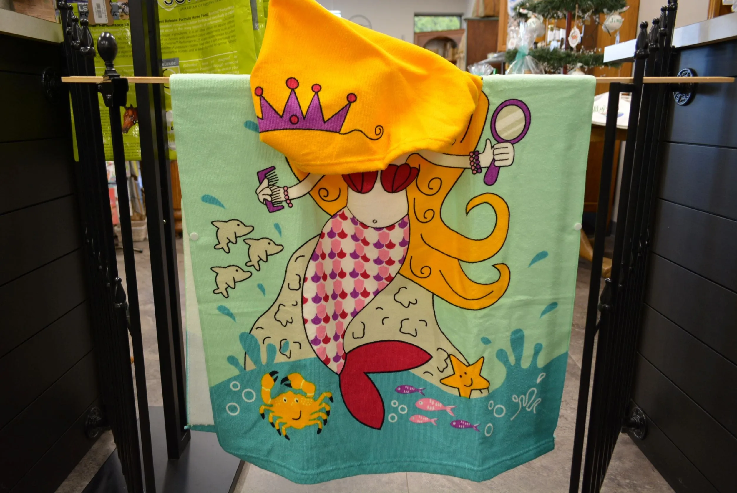 Hooded Charactor Towels