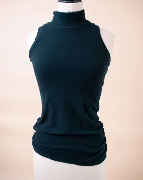 Labo Art - Sleeveless T Mock Turtleneck in Black or White