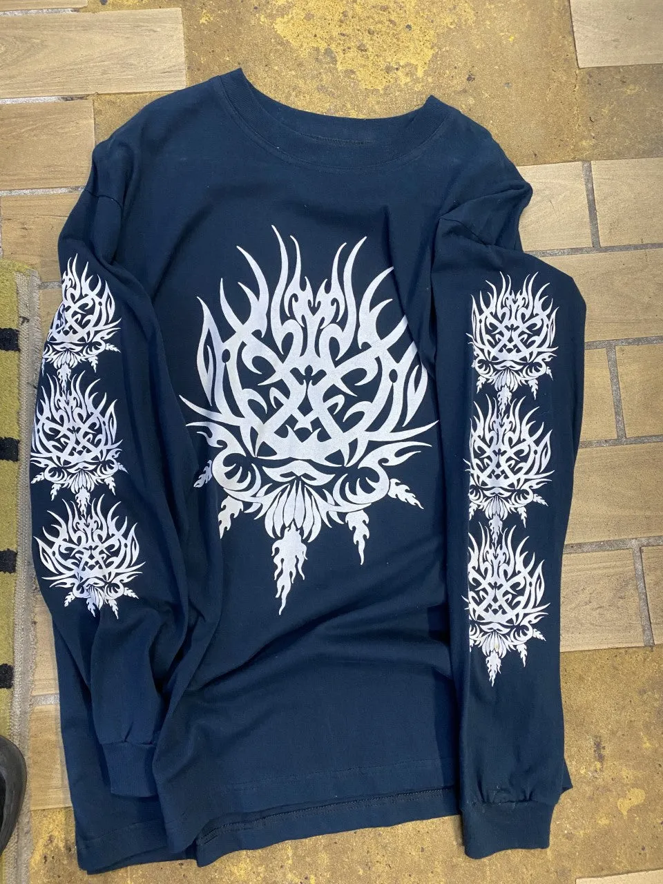 long sleeve t-shirt tribal