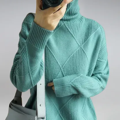 Sabrina | Soft and Warm Cashmere Turtleneck Sweater for Women